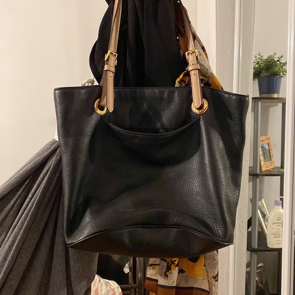 MK bag - Picture 4 of 4